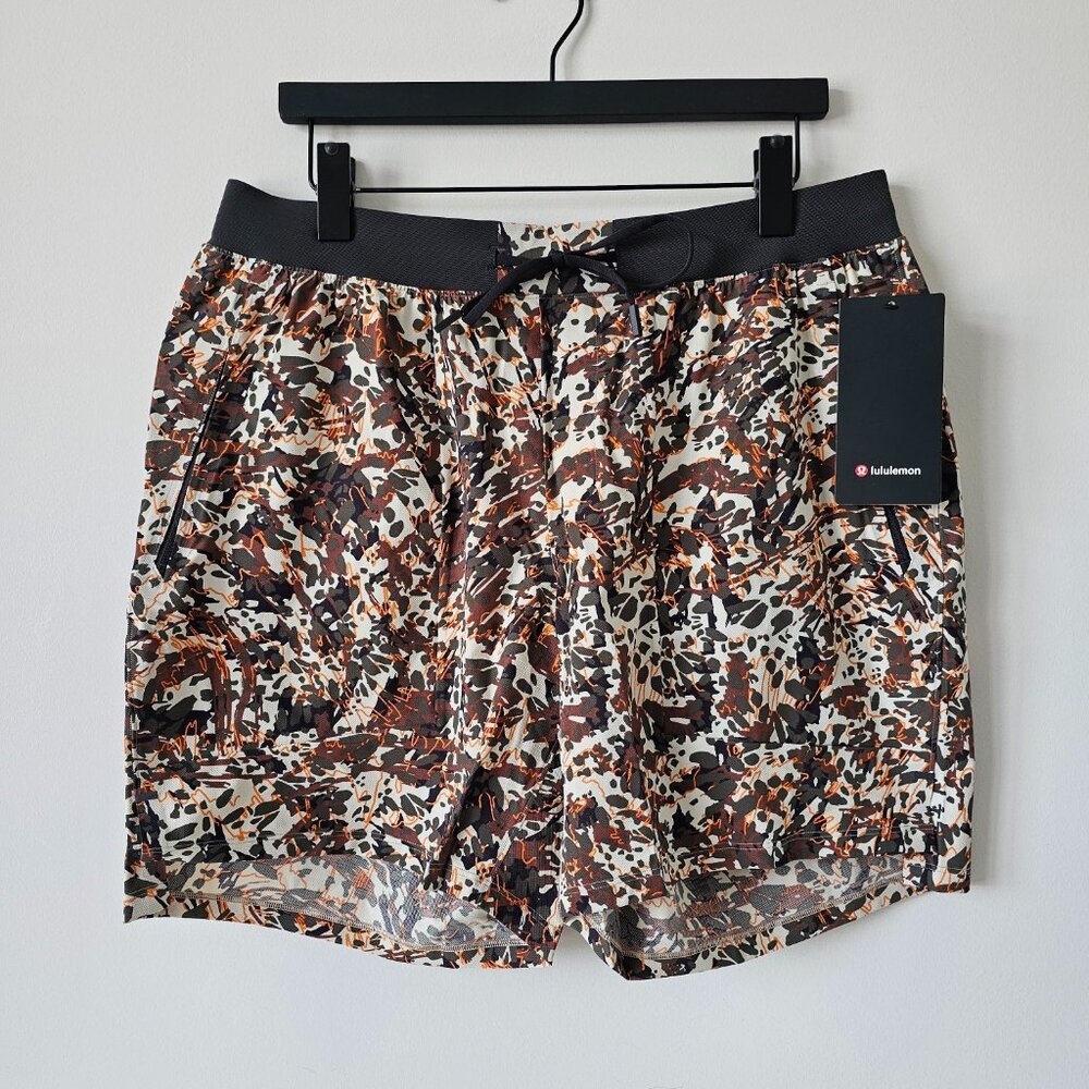 NWT LULULEMON CCNI Multicolor License To Train Shorts 7" Linerless Men's Medium
